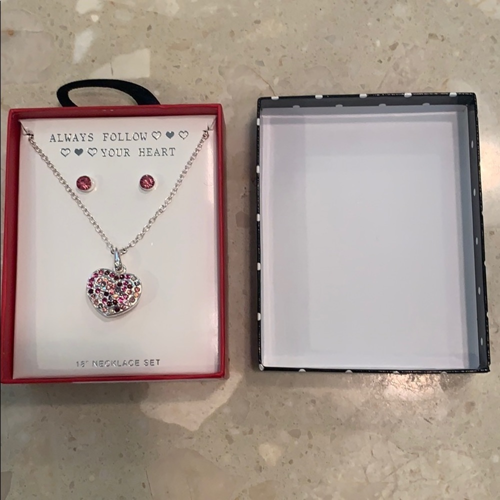 Necklace set